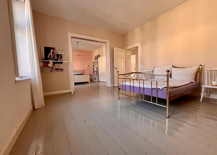 Beautiful In A Historic Apartamento Hattingen